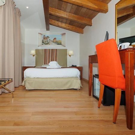 Hotel Camelia Rome Bagian luar foto