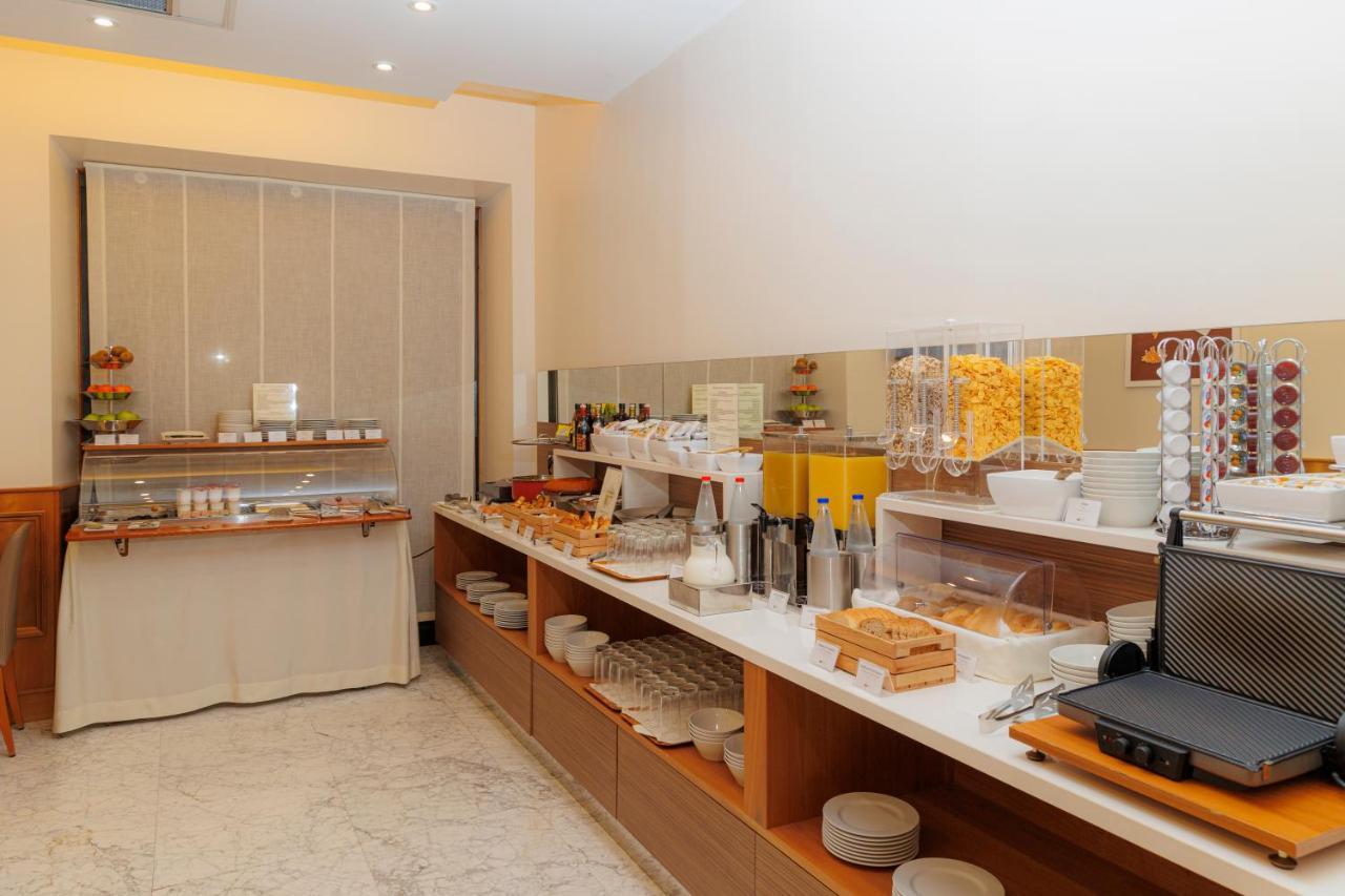 Hotel Camelia Rome Bagian luar foto