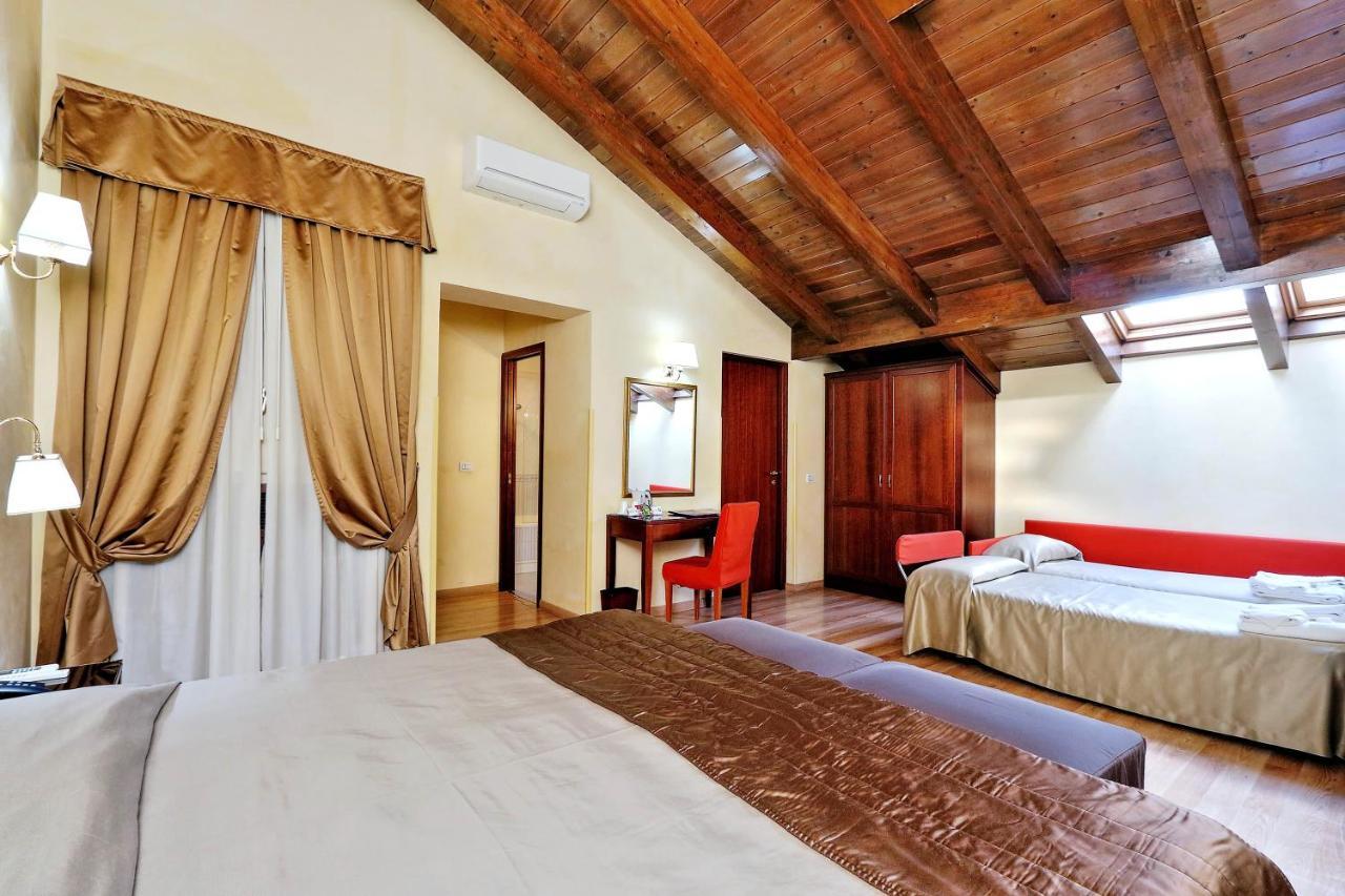 Hotel Camelia Rome Bagian luar foto