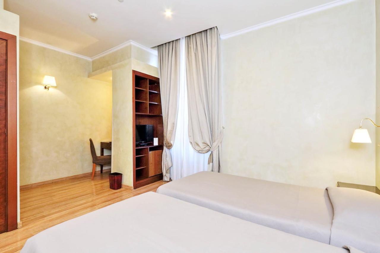 Hotel Camelia Rome Bagian luar foto