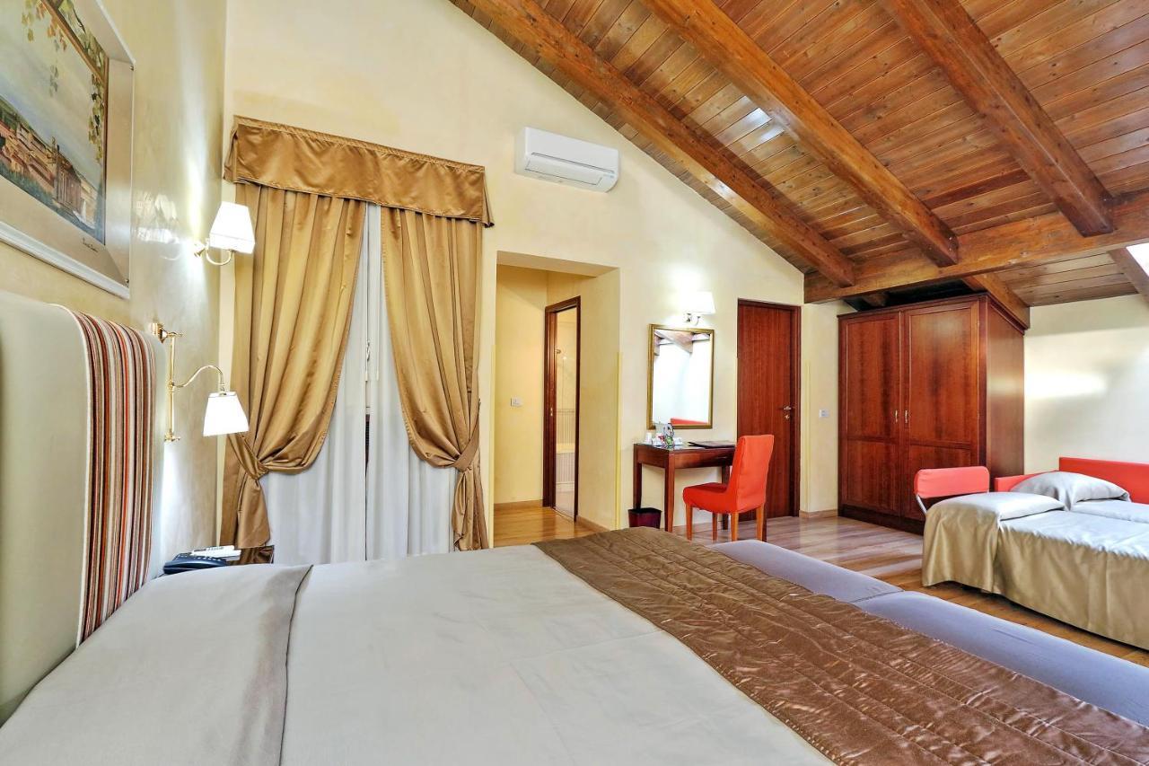 Hotel Camelia Rome Bagian luar foto
