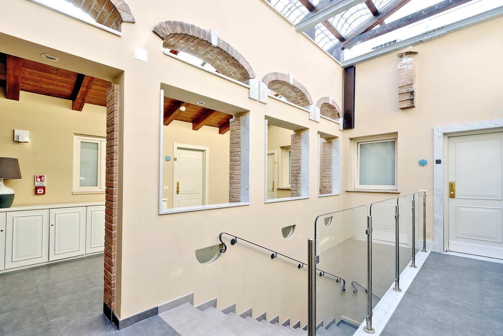 Hotel Camelia Rome Bagian luar foto